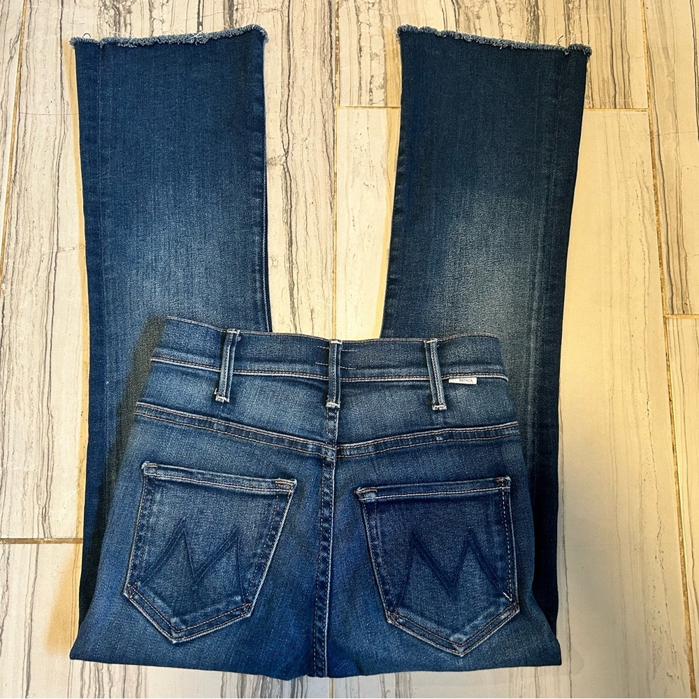 MOTHER The Hustler Ankle Fray in Home Movies High Rise Cropped Flare Jeans - Picture 5 of 16
